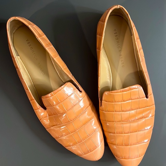Veronica Beard Loafers Griffin Croc Pink Leather Embossed Slip on side 11M - Picture 2 of 2